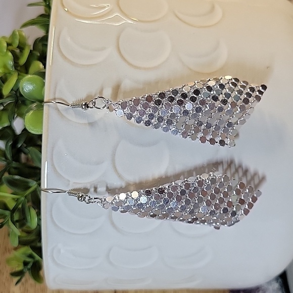 🔥LAST PAIR🔥Silver Chain Male Drop Earrings - Picture 5 of 6